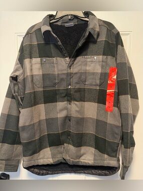 Columbia men’s medium shacket- nwot